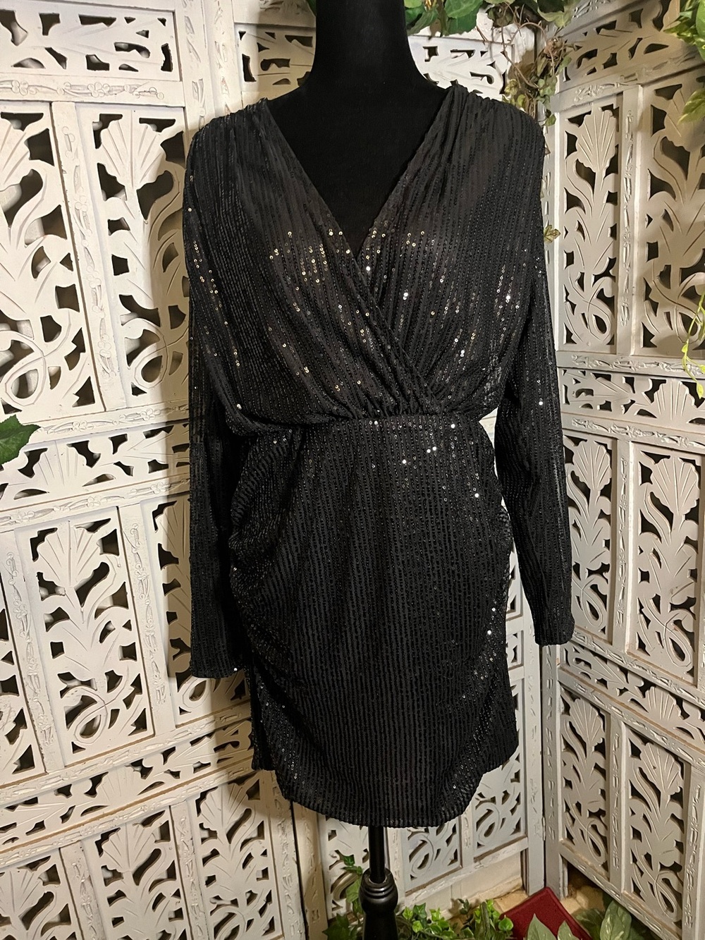 SHEIN SENSATIONAL BLACK & SPARKLY SEQUINS LONG SLEEVE COCKTAIL MINI DRESS
